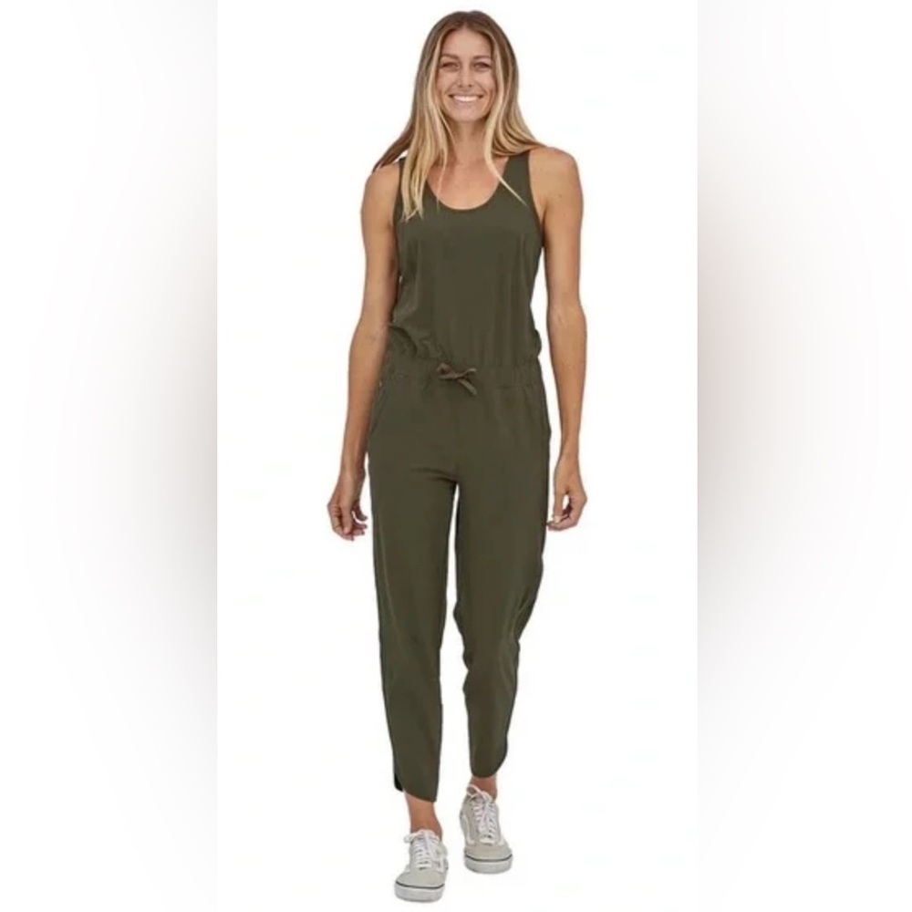 Patagonia Women’s Fleetwith Drawstring Romper Jumpsuit Pockets Green Size M